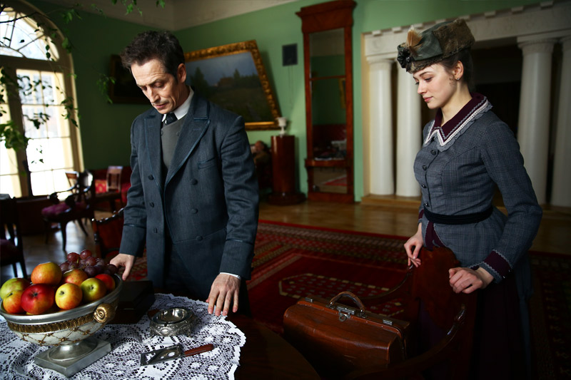 Анна-детективъ (2016)