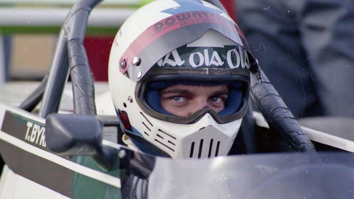 Крутой вираж (2016)