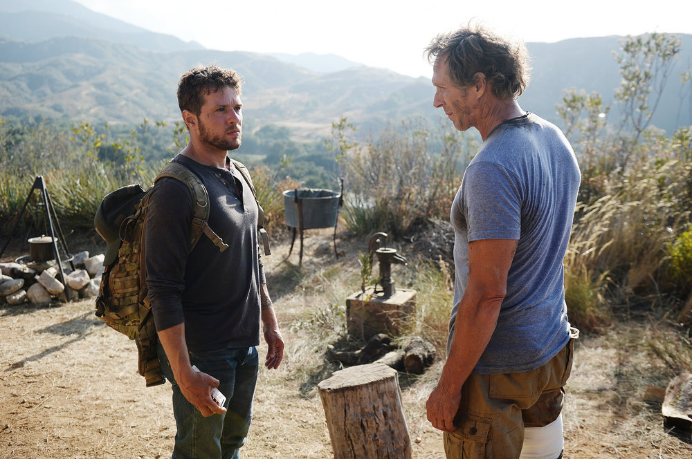 Стрелок (2016)