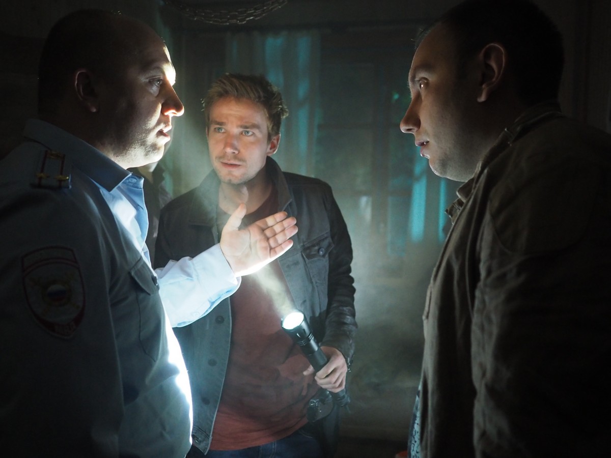 Полицейский с Рублёвки (2016)