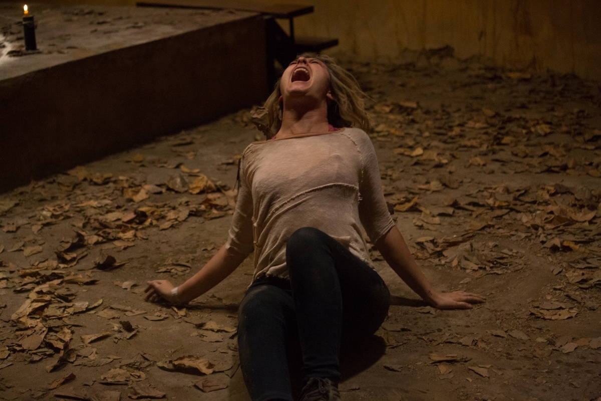 Дом призраков (2017)