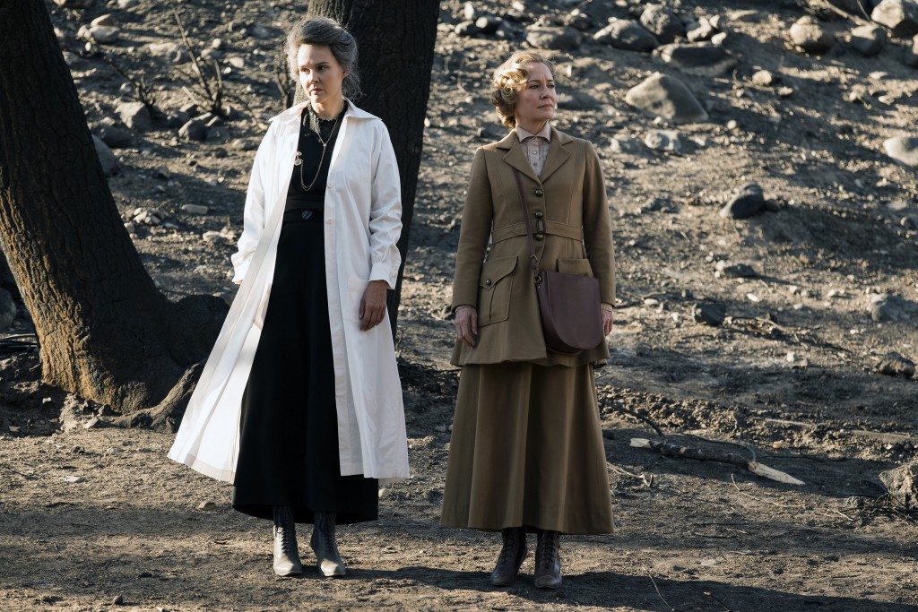 Вне времени (2016)