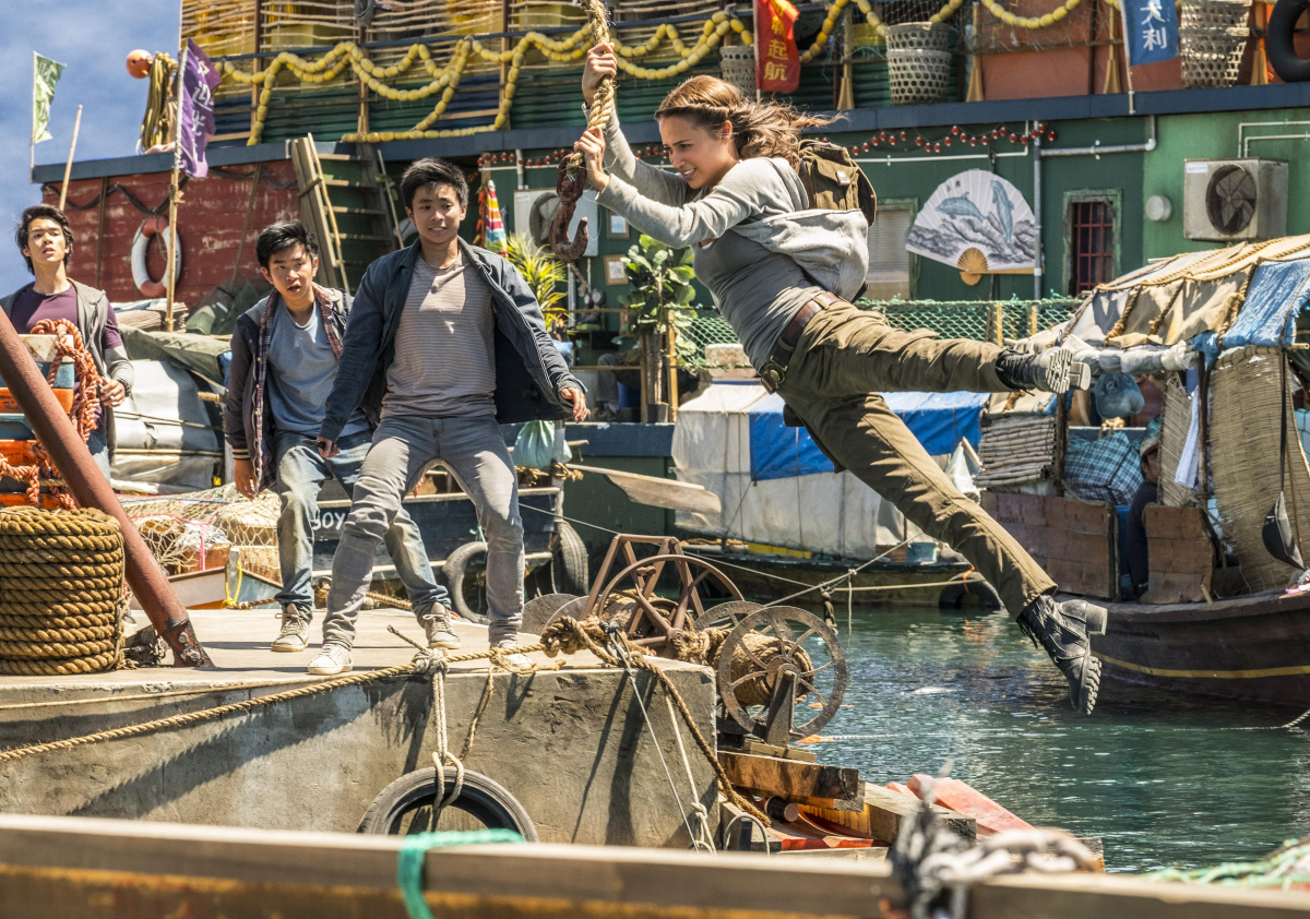 Tomb Raider: Лара Крофт (2018)