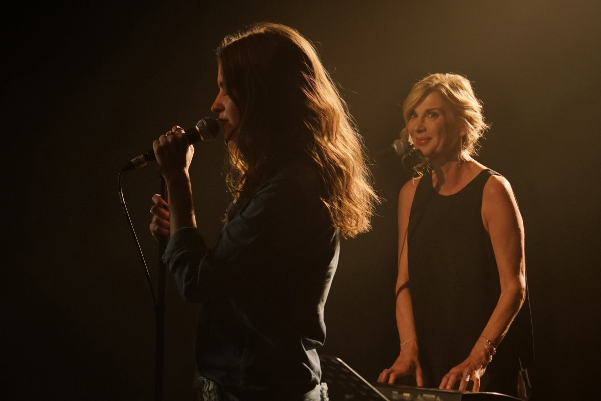 Великолепная (2018)