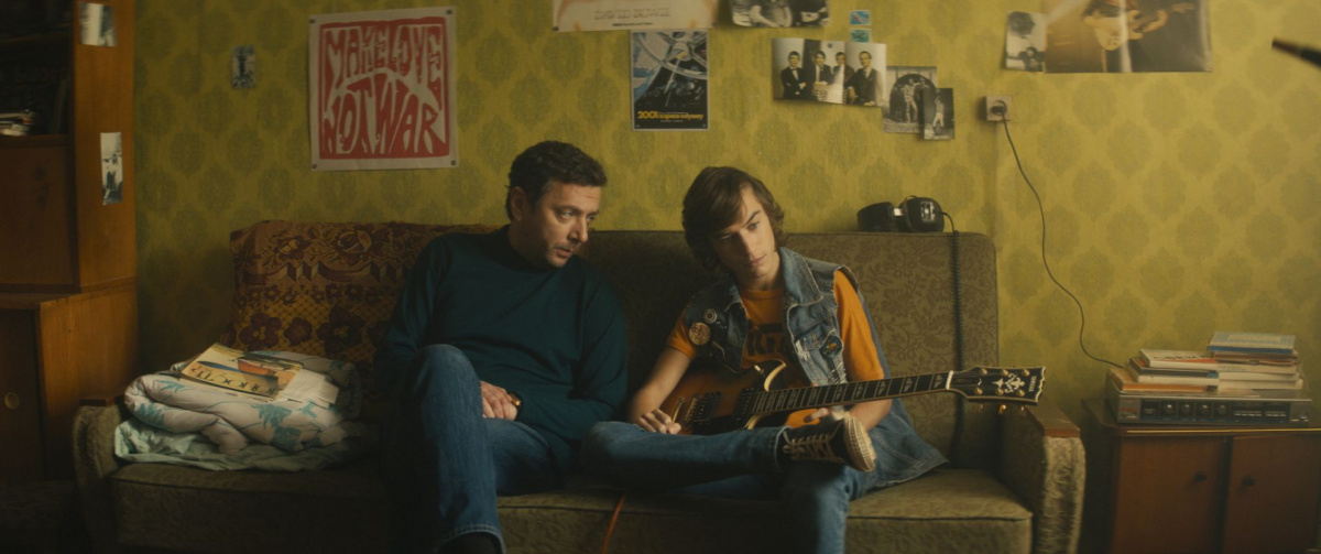 Юморист (2019)