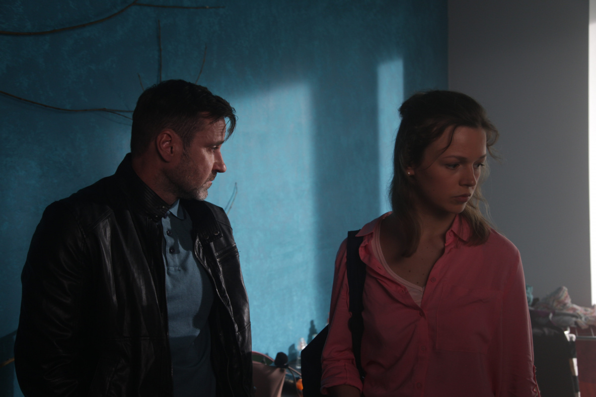 Чёрная лестница (2020)