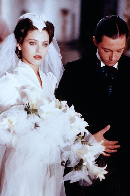 Портрет буржуазии в черном (1978)