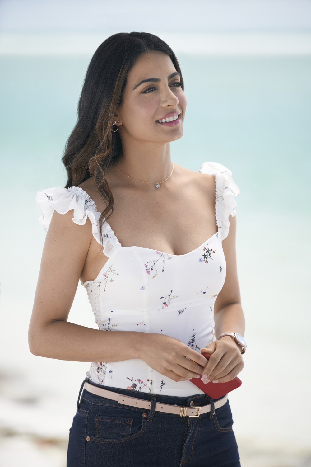 Любовь под солнцем (2019)