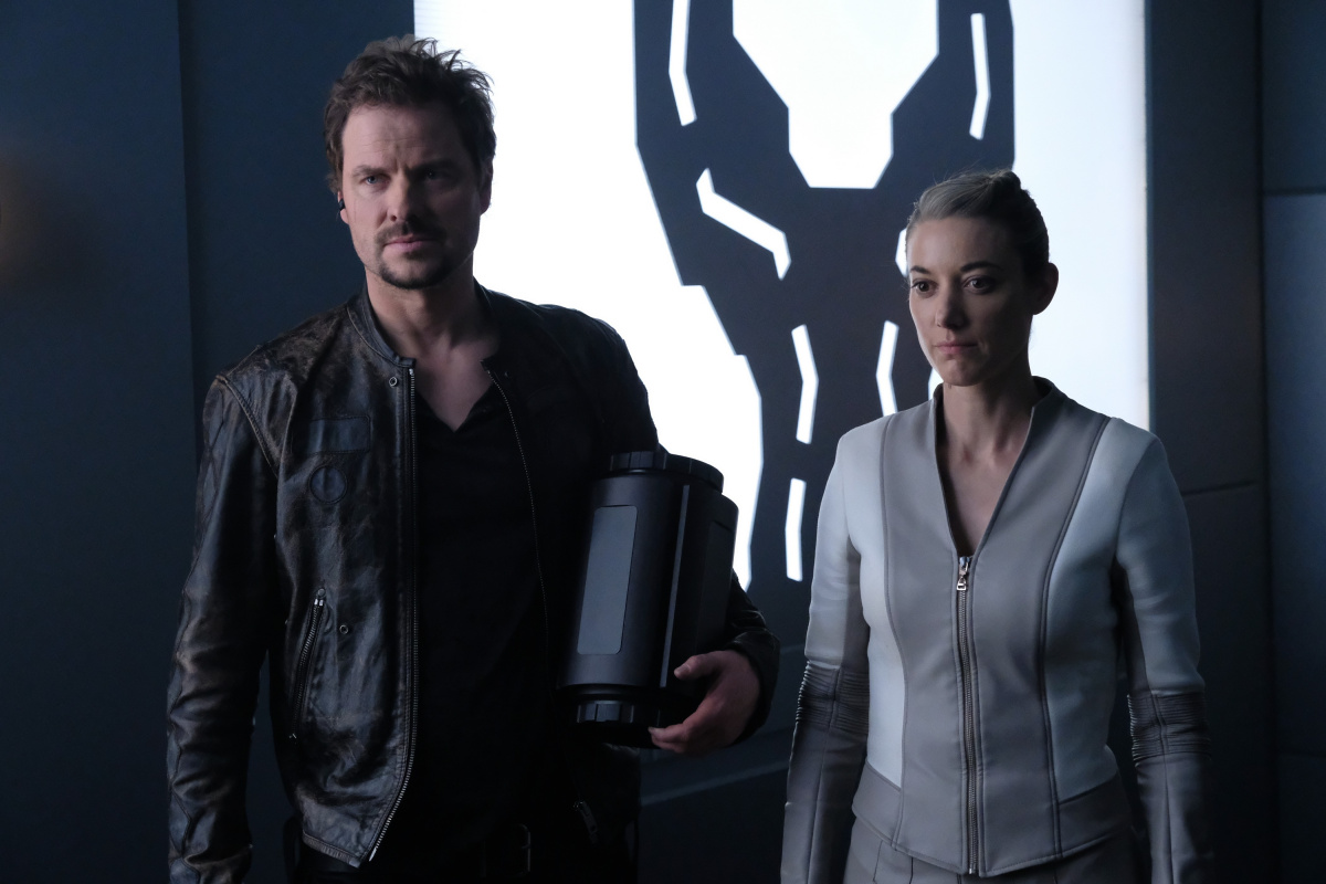 Чёрная материя (2015)