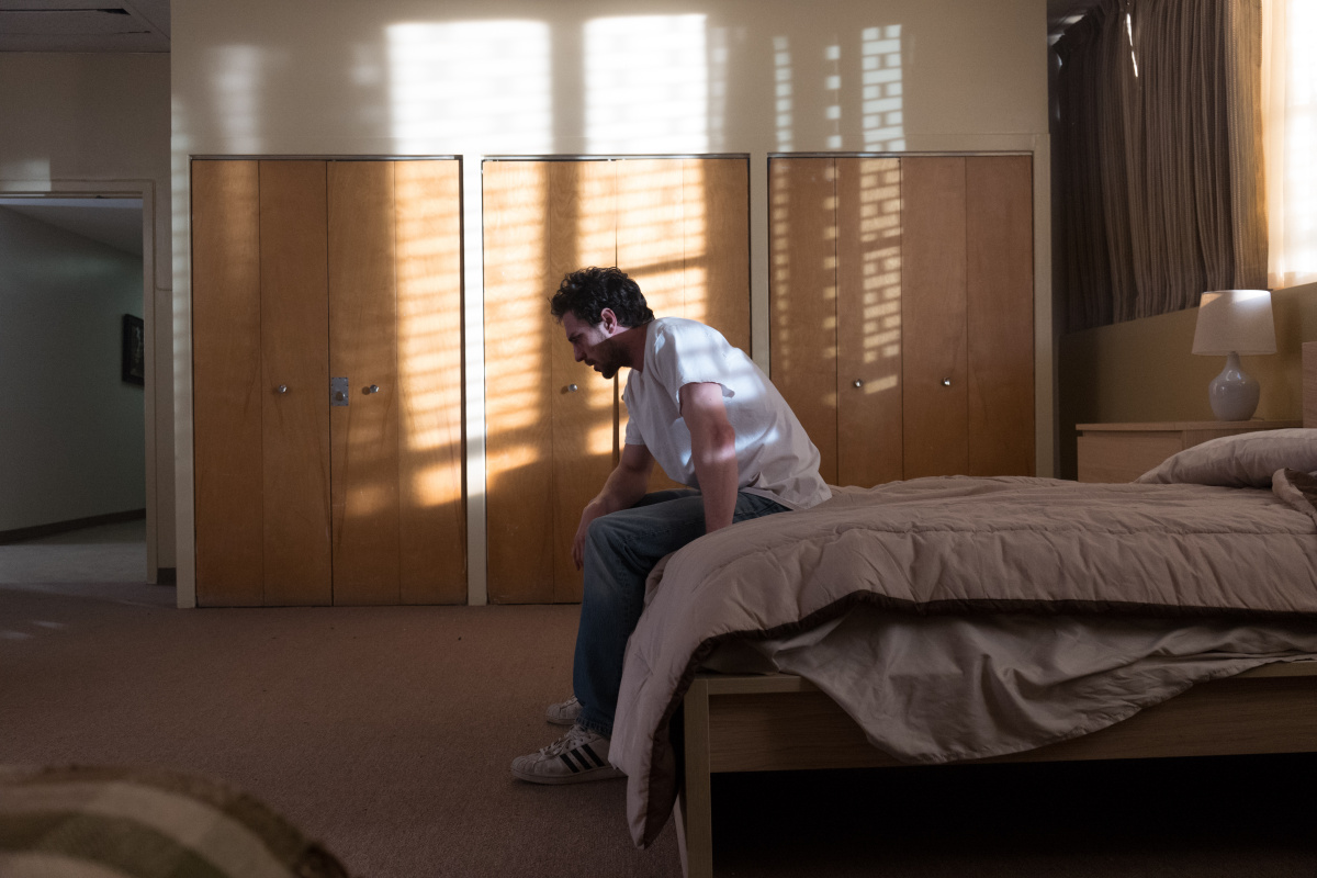 Миллион мелких осколков (2018)