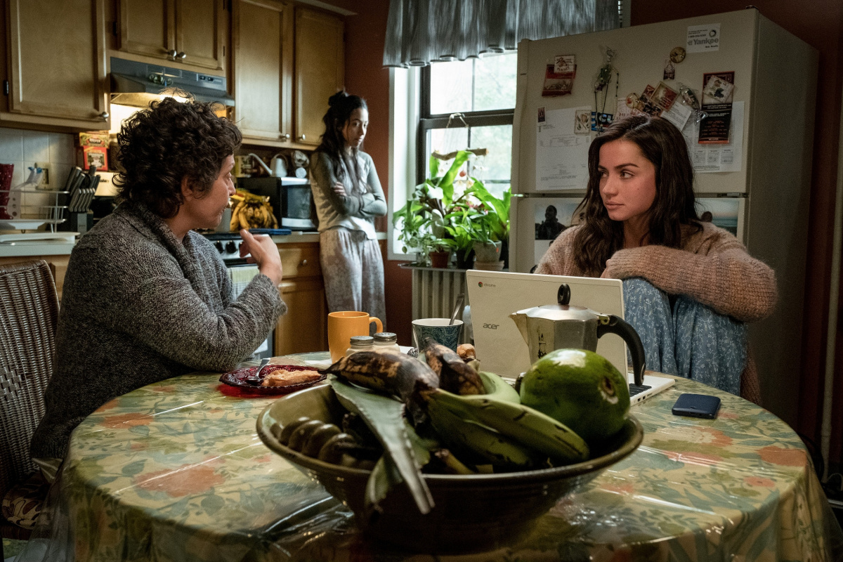 Достать ножи (2019)