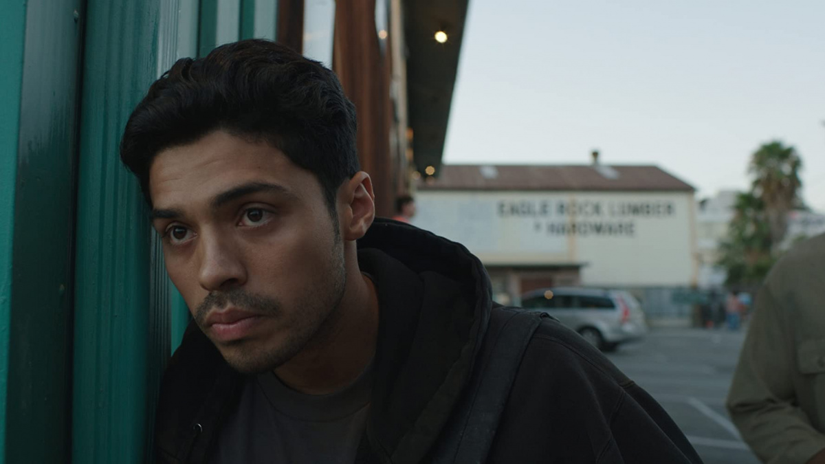 Ниже нас (2019)