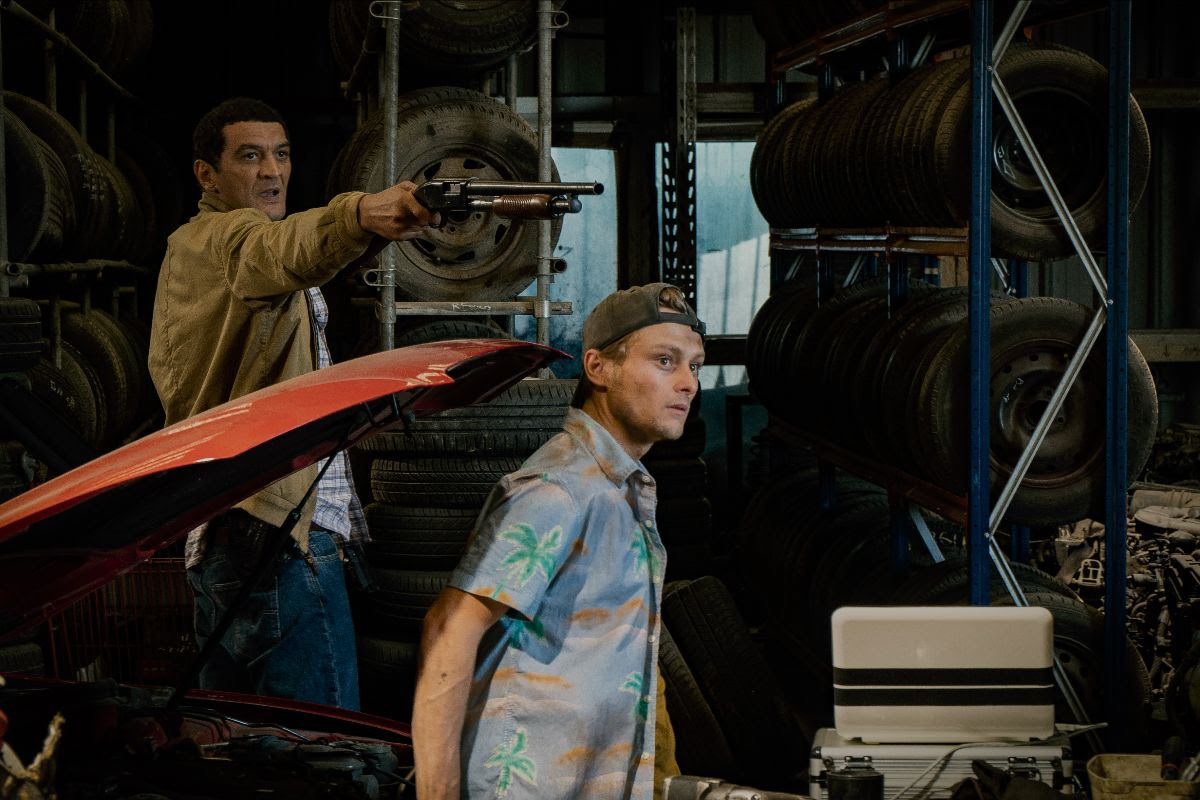 Шальная пуля (2020)