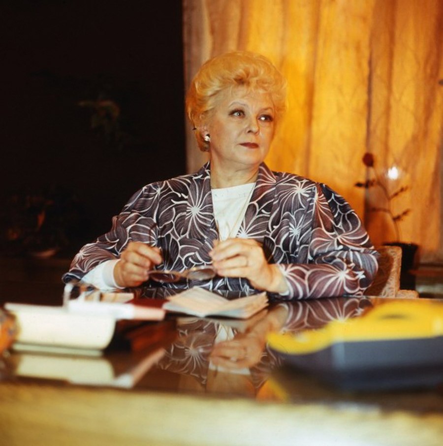 Человек свиты (1988)