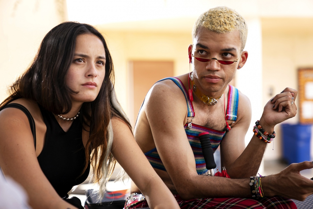 Поколение (2021)