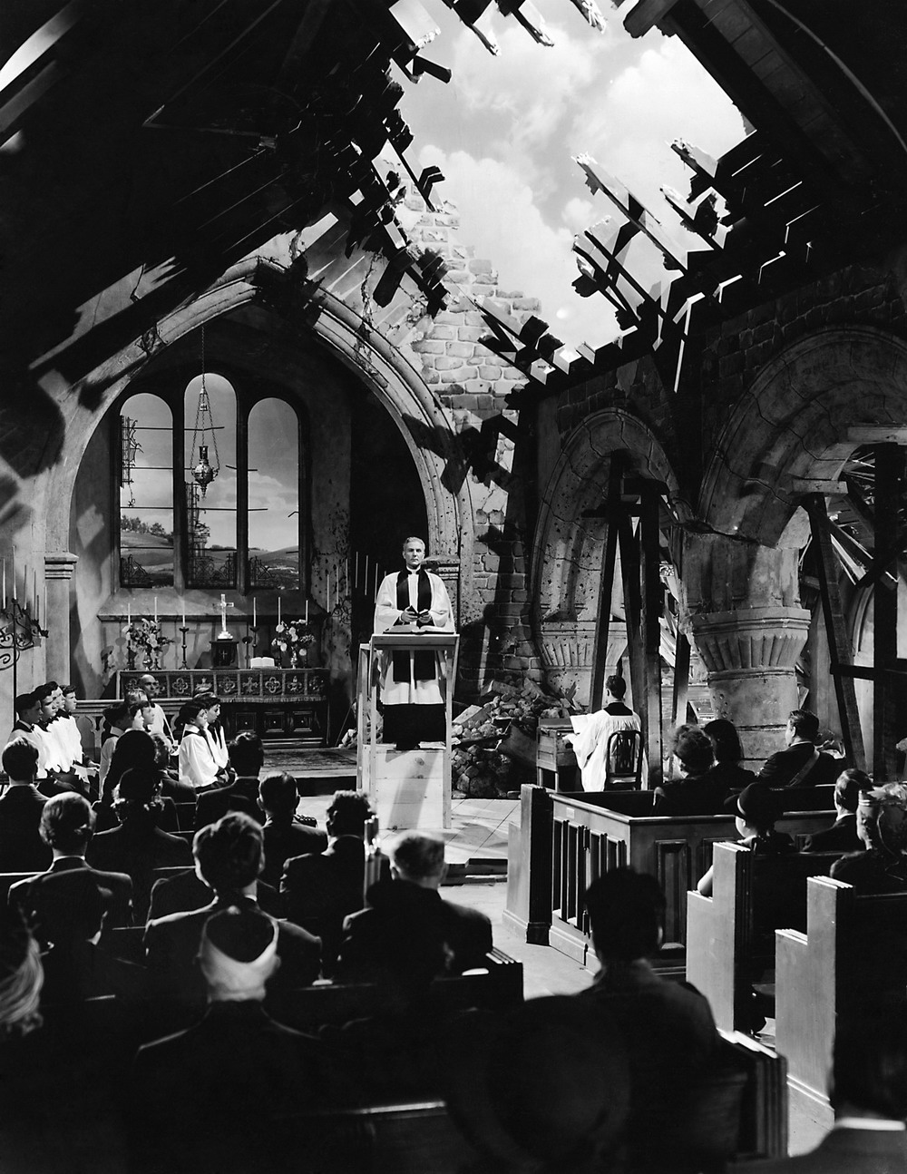 Миссис Минивер (1942)