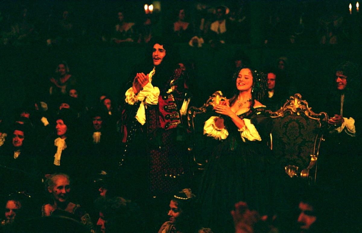 Красота по-английски (2004)