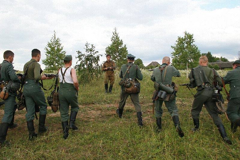 В июне 1941 (2008)