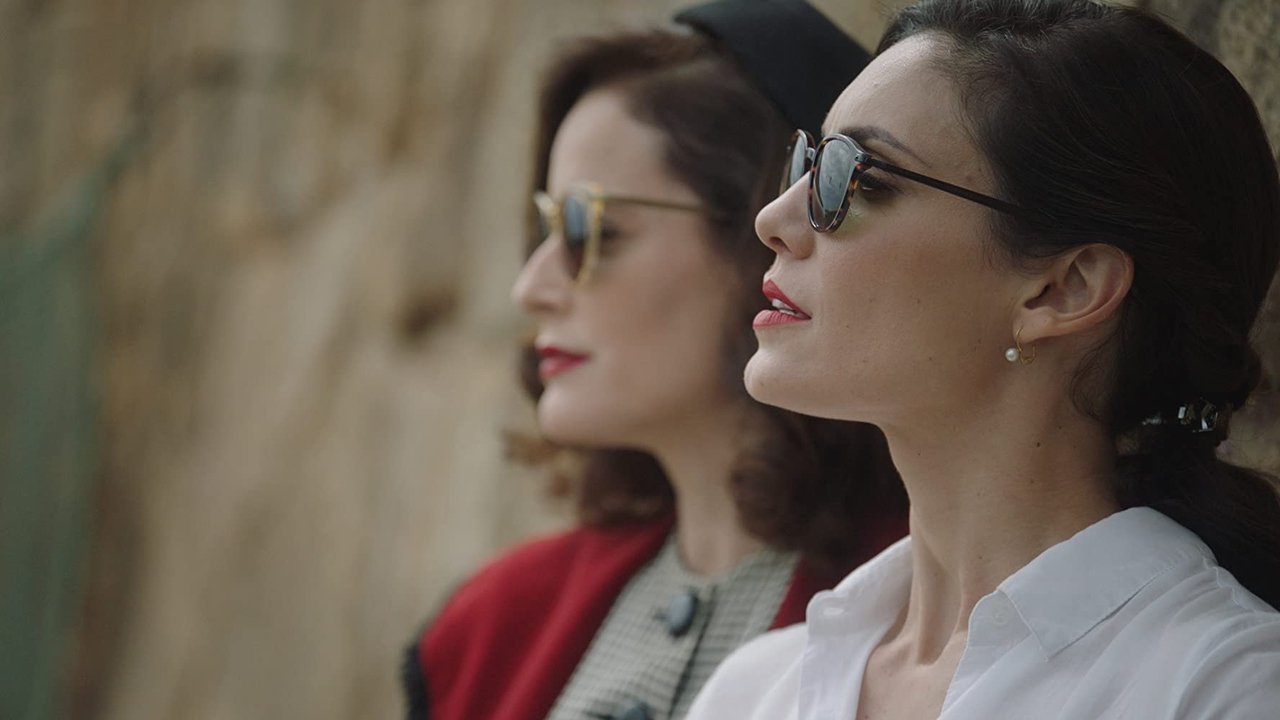 Шпионка (2020)