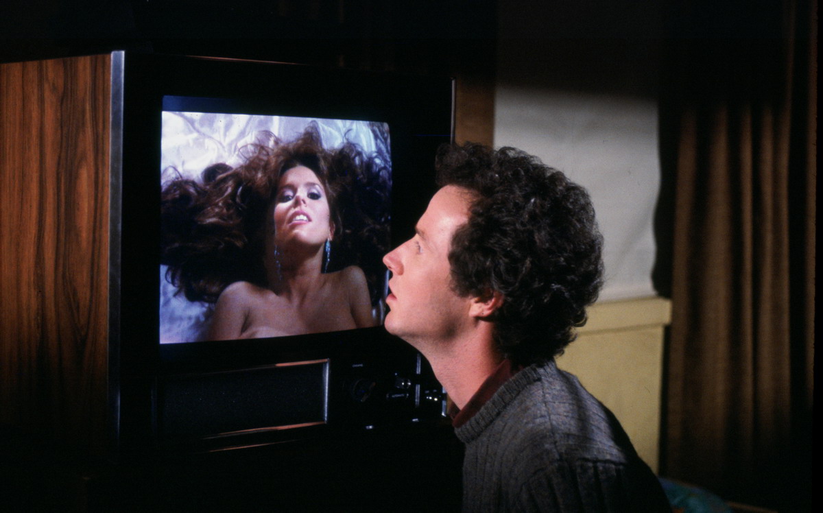 Амазонки на Луне (1987)