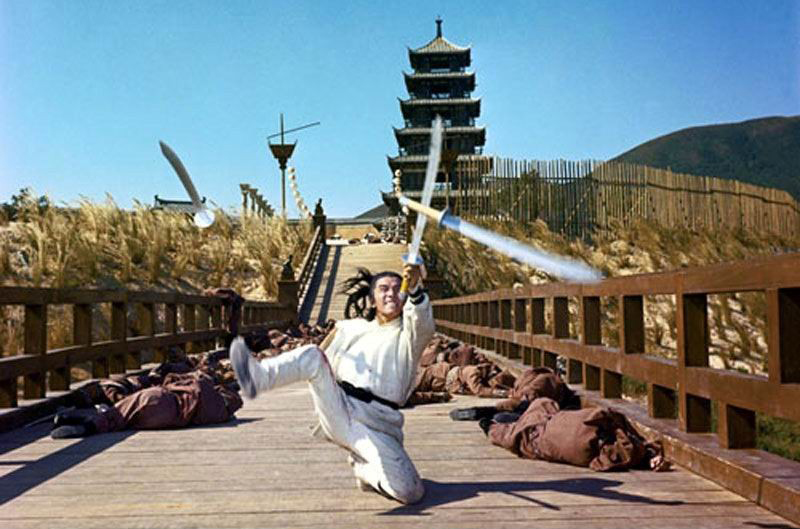 Новый однорукий меченосец (1971)