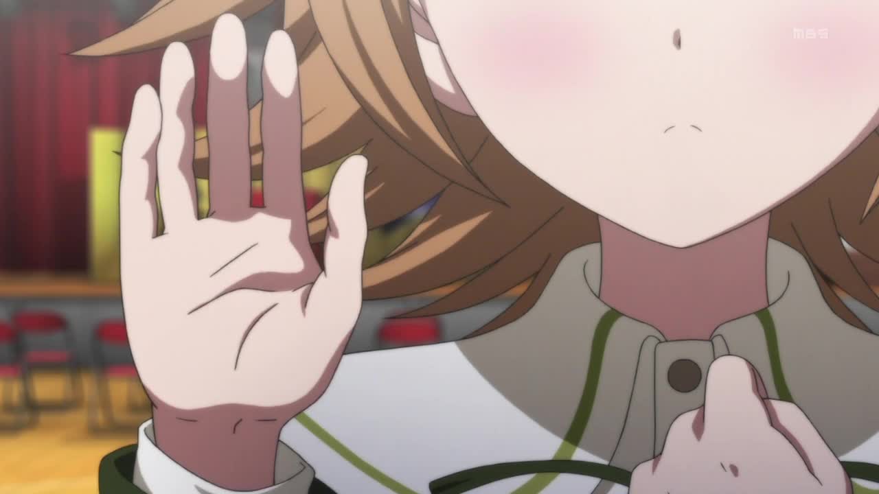 Данганронпа: Школа надежды и безнадёжные школьники (2013)