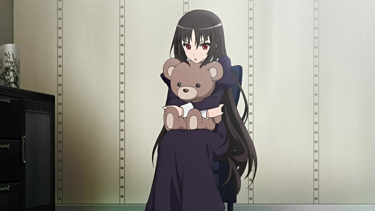 Девушка влюбилась в старшую сестру (2012)