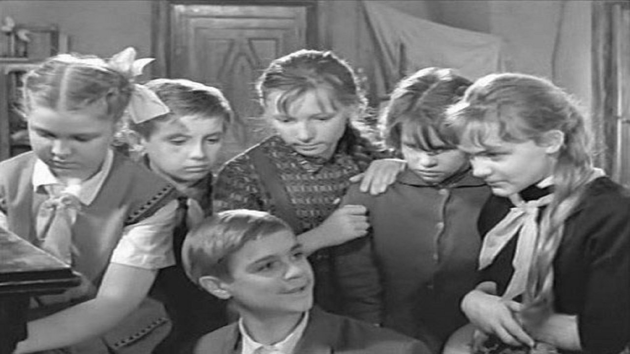 Тени старого замка (1966)