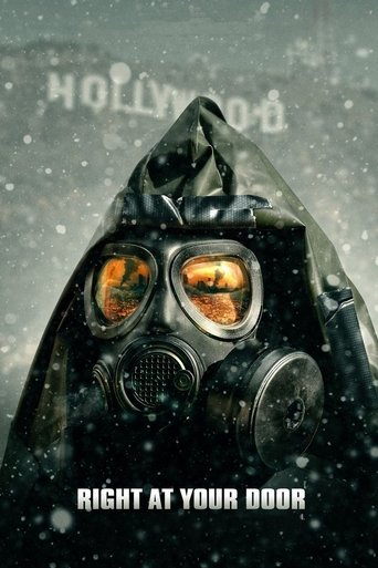 Смотреть У твоего порога на хдрезка онлайн в HD качестве 720p